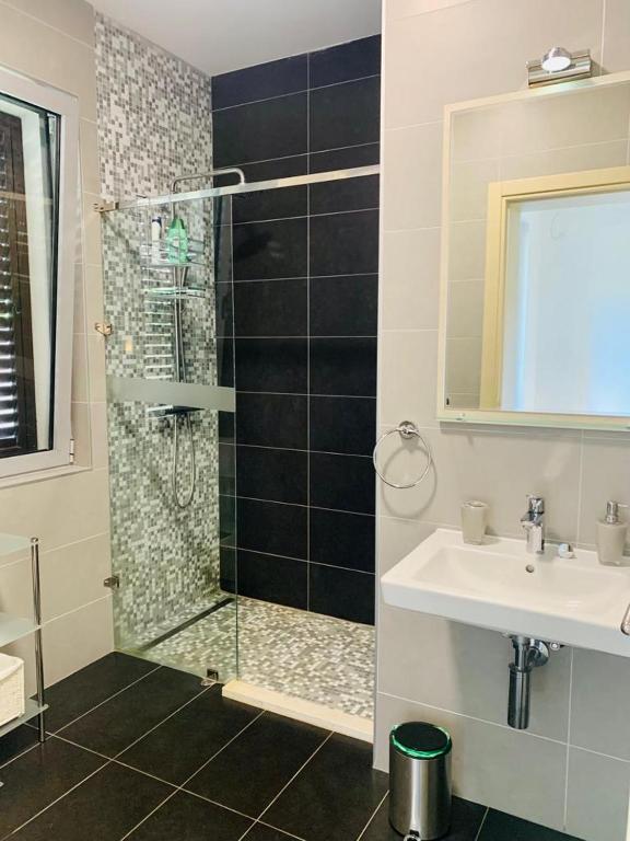 Lavender Bay Apartment F8 (3)