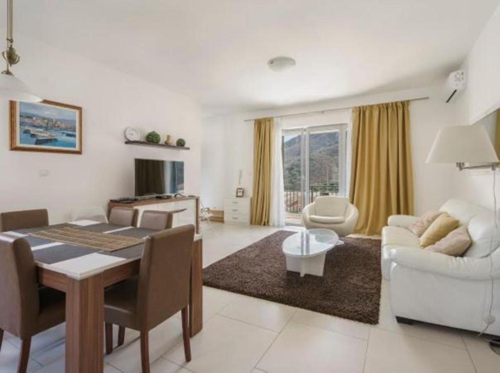 Lavender Bay Apartment C21 (8)